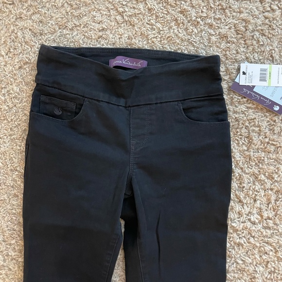 NWT pull on black jeans - Picture 3 of 8